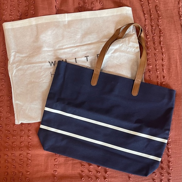 NWT Tote Bag Navy with Stripes White House Black Market with Dust Cover - Picture 2 of 5